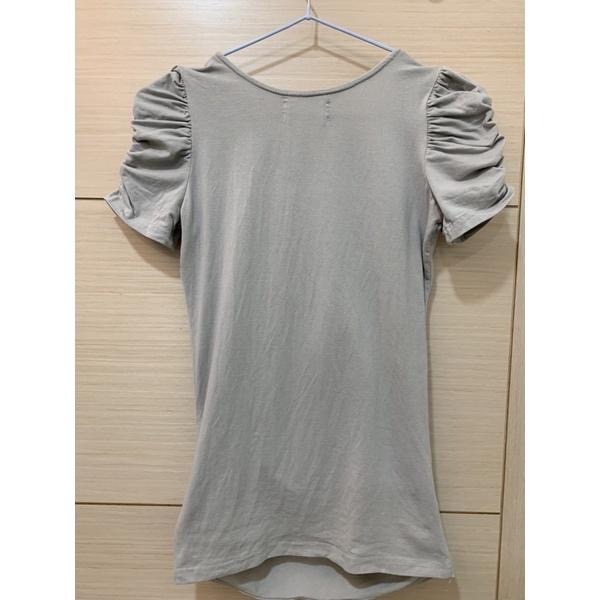 全新 正韓 胸前珠飾腰部抓皺顯瘦彈性上衣 原價$790-細節圖5