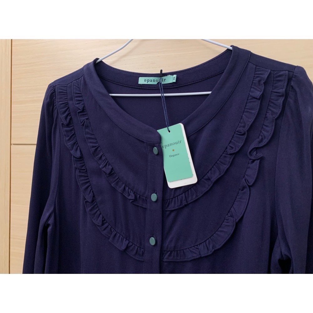 全新 epanouir 胸口荷葉造型裙擺拼色包釦洋裝 原價$3480-細節圖2