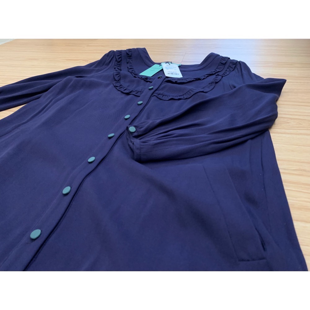 全新 epanouir 胸口荷葉造型裙擺拼色包釦洋裝 原價$3480-細節圖5