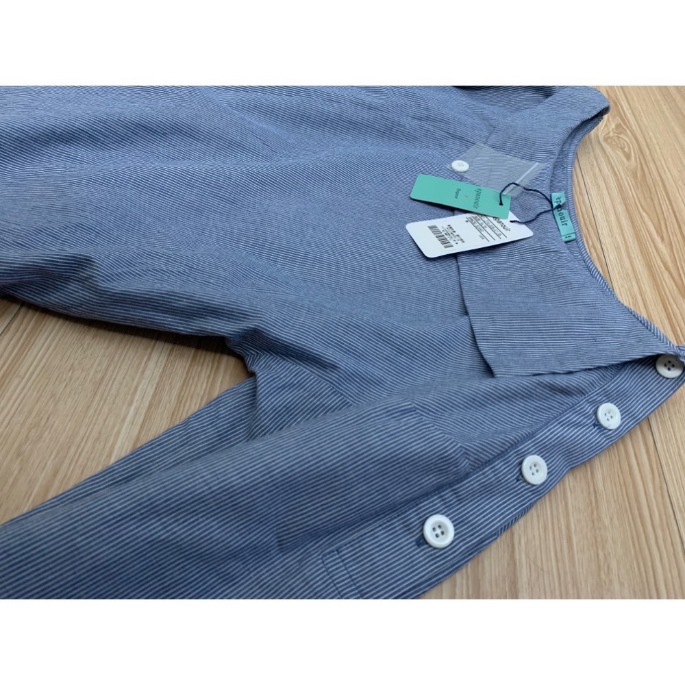 全新 專櫃 epanouir 條紋不對稱肩釦造型綁帶洋裝 原價$2480-細節圖6