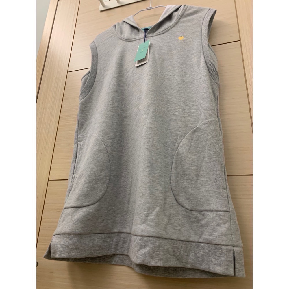 全新 epanouir 愛心刺繡毛圈休閒連帽長版上衣 帽T 原價$2280 吊牌未拆-細節圖3