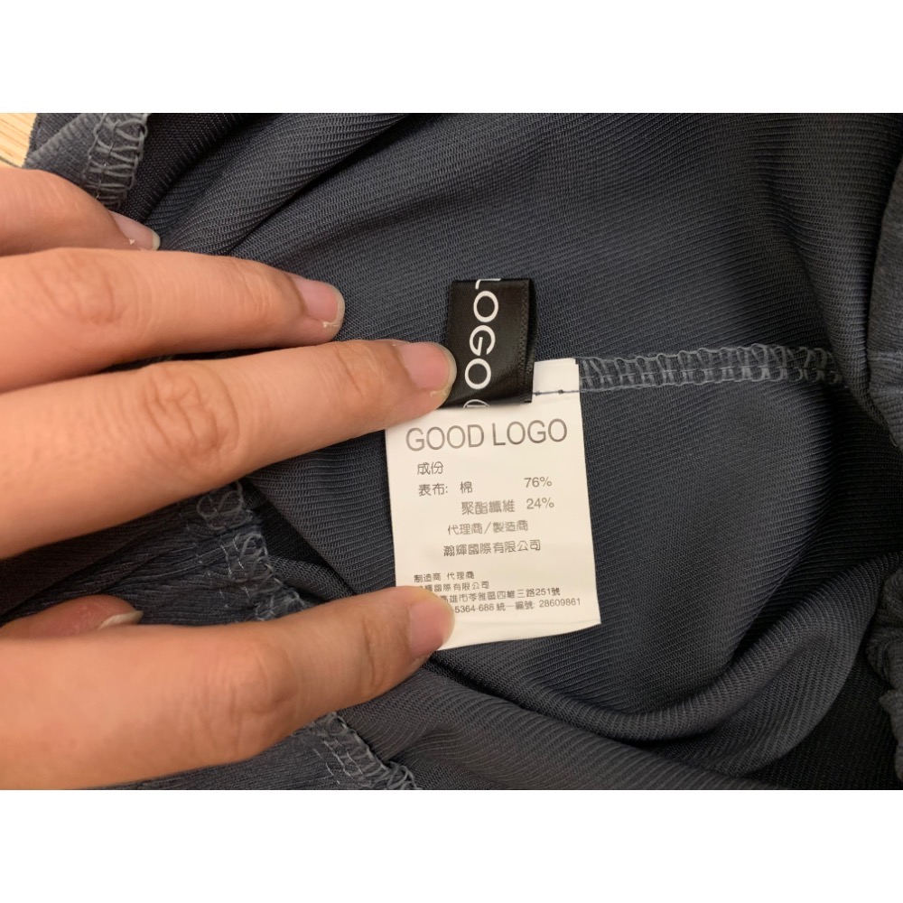 全新 GOODLOGO 百摺不對稱燈芯絨褲裙 原價$490-細節圖5