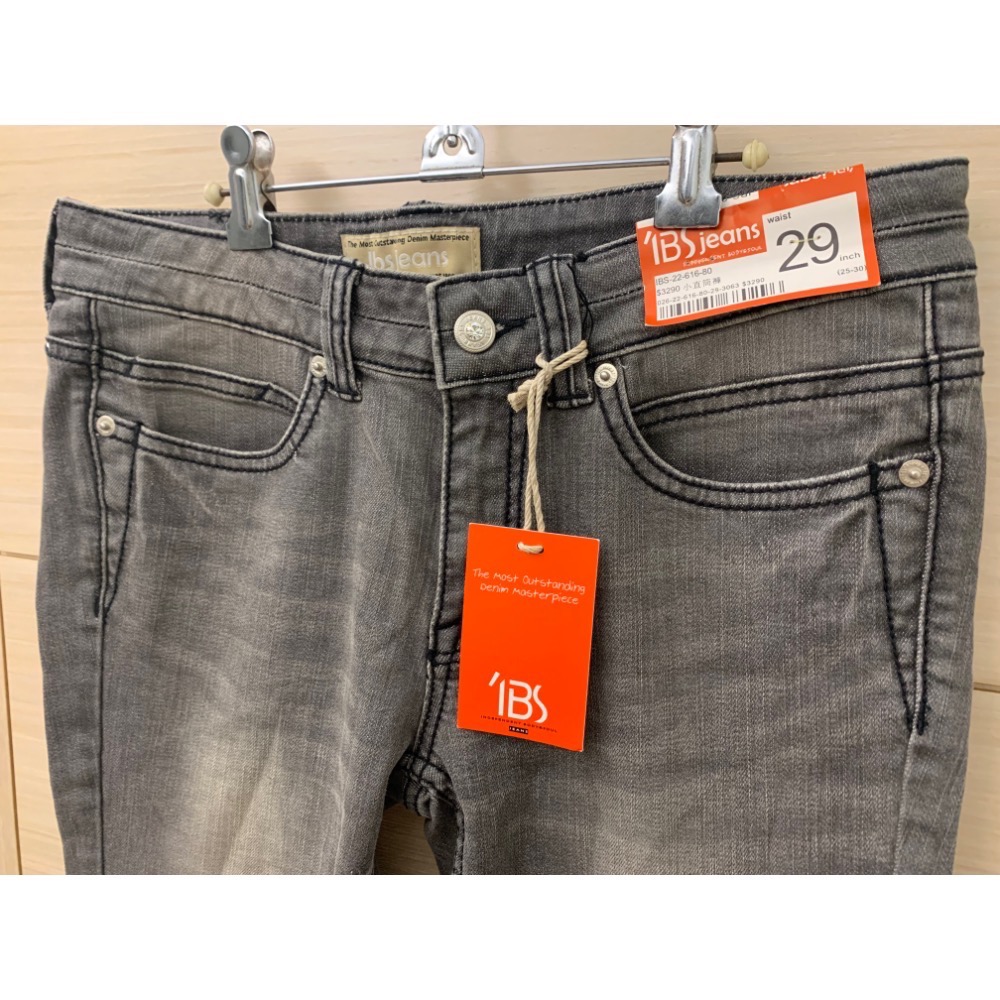 全新 專櫃 IBS 休閒刷色修身彈力小直筒牛仔褲 單寧褲 原價3290元 吊牌未拆-細節圖2
