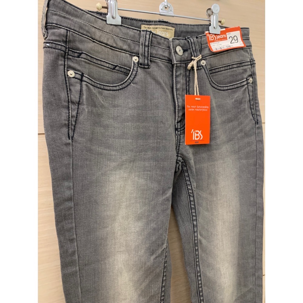 全新 專櫃 IBS 休閒刷色修身彈力小直筒牛仔褲 單寧褲 原價3290元 吊牌未拆-細節圖3