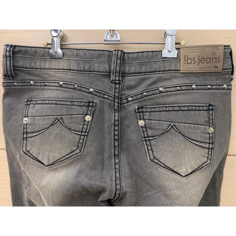全新 專櫃 IBS 休閒刷色修身彈力小直筒牛仔褲 單寧褲 原價3290元 吊牌未拆-細節圖5