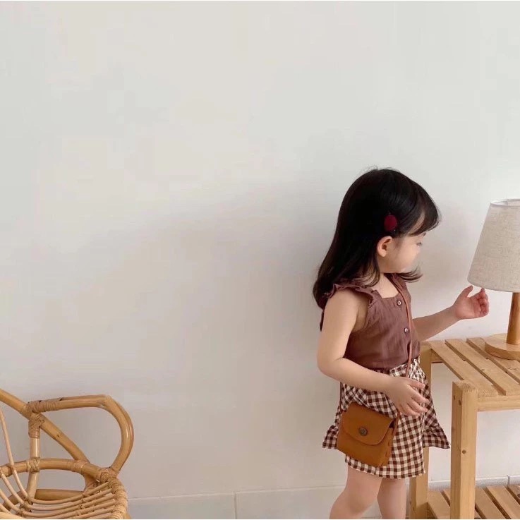 很新 二手保存良好 兒童幼兒女童 純色無袖釦子開襟背心上衣 + 格子荷葉裙 兩件式套裝 約90cm 童裝-細節圖9