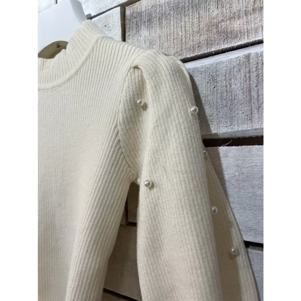 全新 香水娜娜 兒童女童幼兒珍珠蓬蓬袖坑條針織上衣 100cm 公主袖 童裝-細節圖3