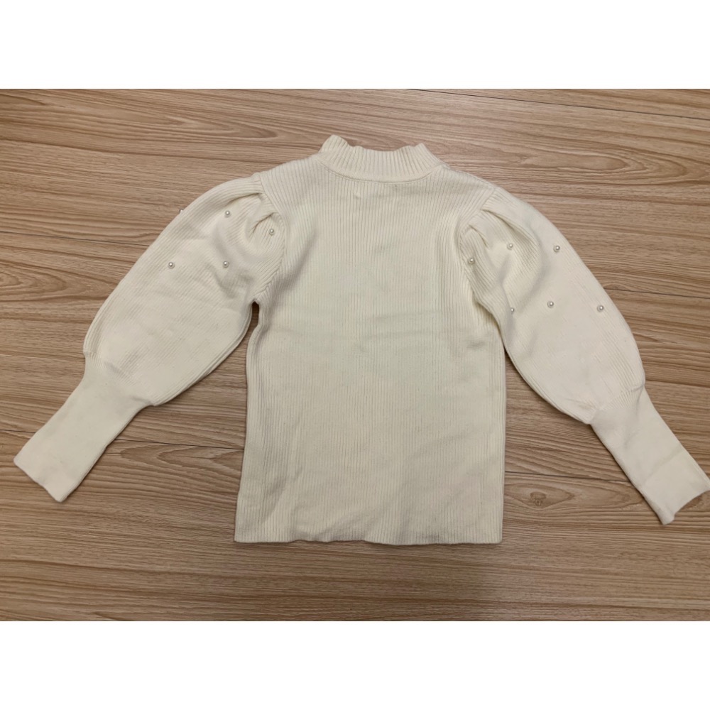 全新 香水娜娜 兒童女童幼兒珍珠蓬蓬袖坑條針織上衣 100cm 公主袖 童裝-細節圖7