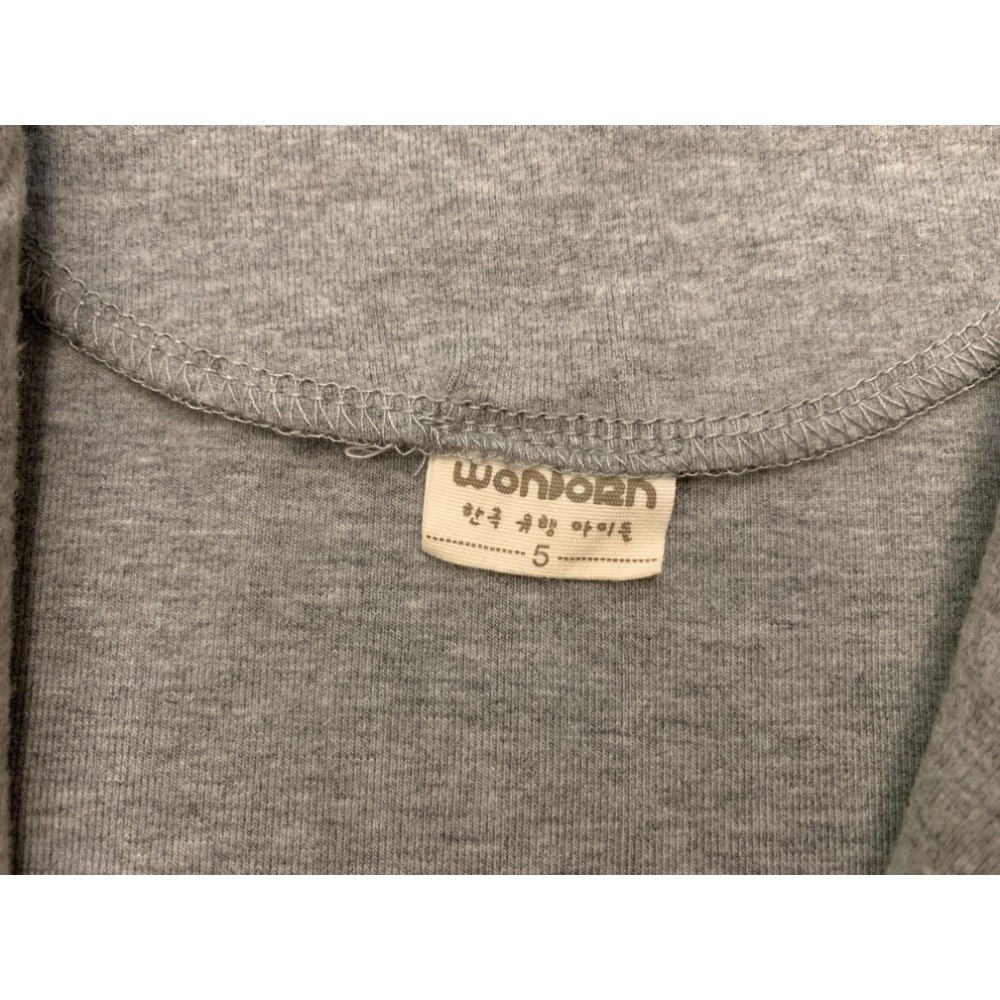 二手保存良好正韓 氣質布蕾絲鏤空花朵緹花珍珠釦上衣 小外套 90cm 童裝 兒童幼兒女童-細節圖6