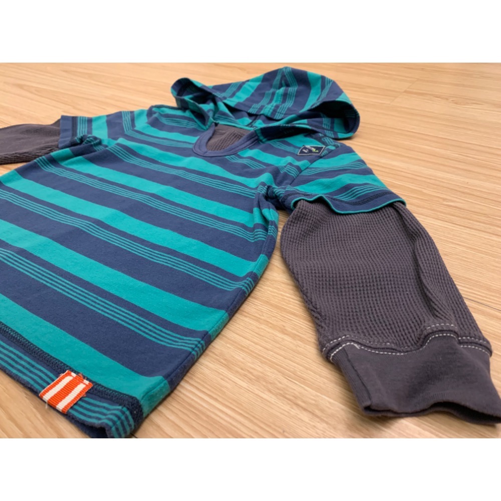 二手保存良好 OSHKOSH genuine kids 兒童男童幼兒假兩件條紋連帽上衣 帽T 3T 童裝-細節圖4