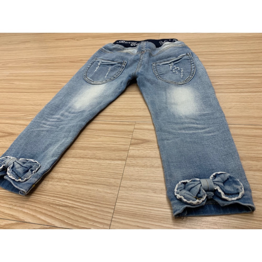 二手保存良好 兒童幼兒女童 刷色刷破蝴蝶結牛仔褲 約90cm 童裝-細節圖5