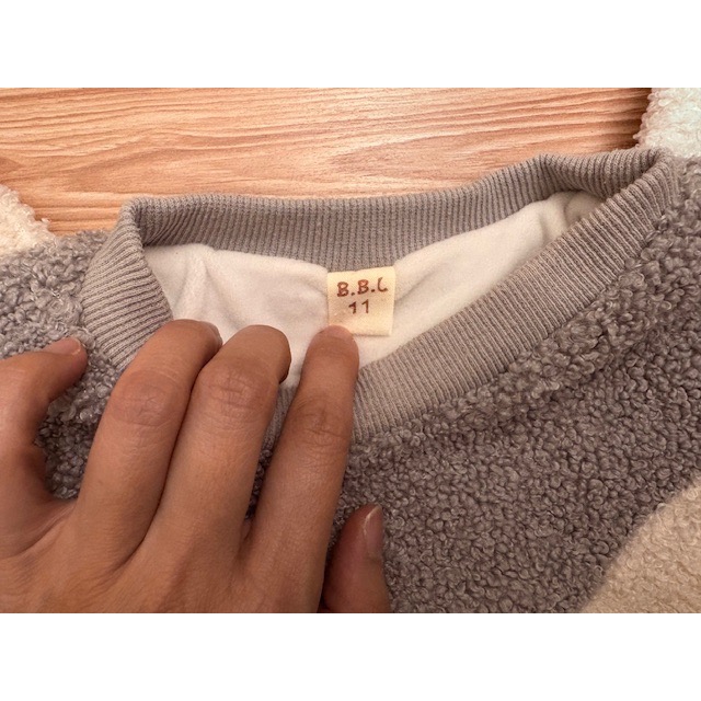 二手很新 兒童幼兒女童男童 可愛立體狐狸加絨加厚毛毛上衣 約100cm 保暖童裝-細節圖6