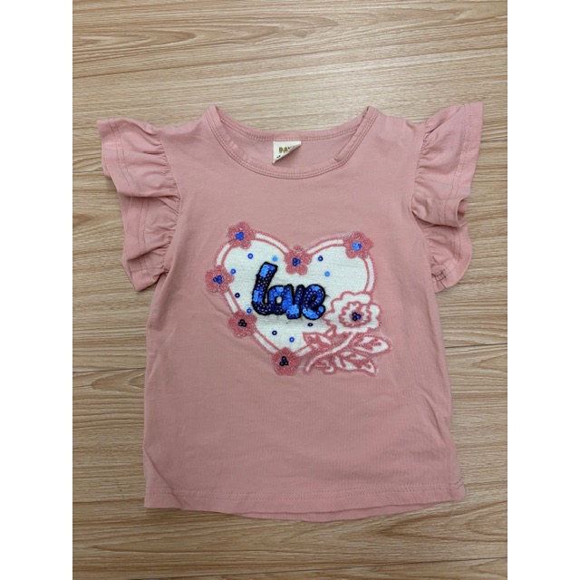 全新 daily daily 兒童幼兒女童 DAYI 拼布刺繡英文字母荷葉袖上衣 二款 棉質T恤 約90cm 童裝-細節圖4