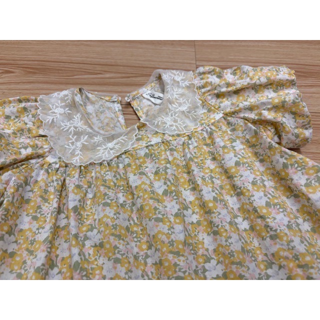 二手近全新 香水娜娜 兒童幼兒女童 蕾絲翻領碎花洋裝 90cm 連身裙 童裝-細節圖3
