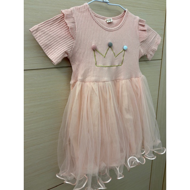 二手近全新 兒童幼兒女童 坑條皇冠圖案拼接網紗裙洋裝 約90cm 童裝-細節圖3