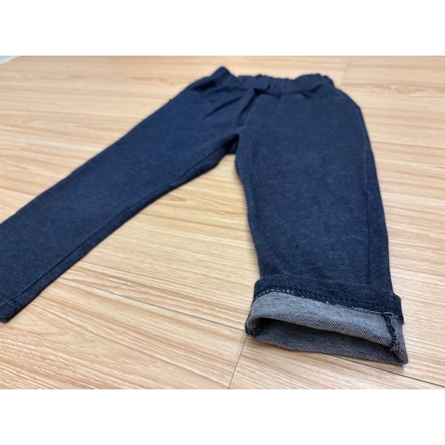 近全新 韓國 mamamia 兒童幼兒男童女童 拼貼縫字母休閒褲 約90cm 軟質仿牛仔褲 童裝-細節圖3