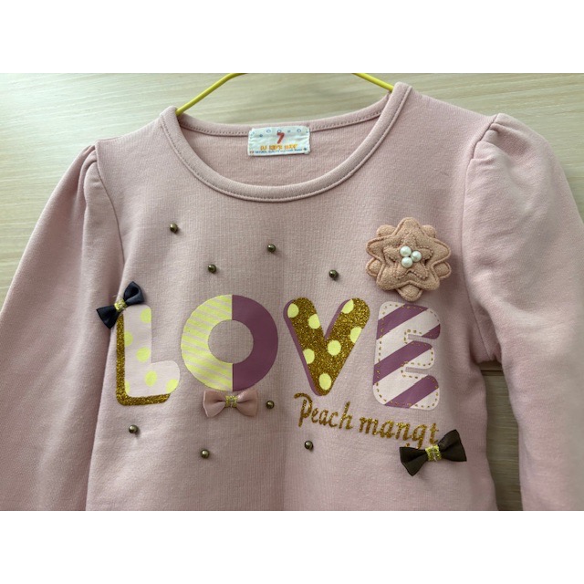 全新 兒童幼兒女童 DJ KIDS SHOP 英文字母立體蝴蝶結花朵上衣 T恤 約95cm 童裝-細節圖2