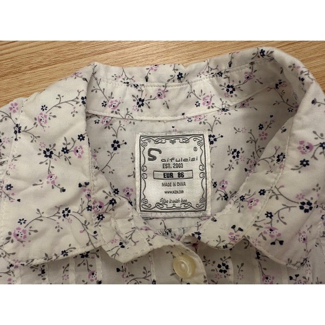 全新 品牌童裝 兒童幼兒女童 打褶小碎花圓領襯衫 約90cm-細節圖5