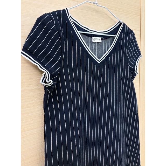 二手很新 NET 撞色滾邊線條休閒洋裝 長版上衣 棒球洋裝-細節圖2