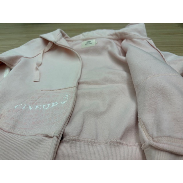 二手很新 FIVE UP 內刷毛保暖連帽外套 原價一千多元 運動外套-細節圖6