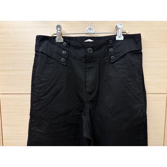 全新 專櫃 Lace 腰部釦飾休閒八分褲 原價$2880 吊牌未拆 上班族-細節圖5