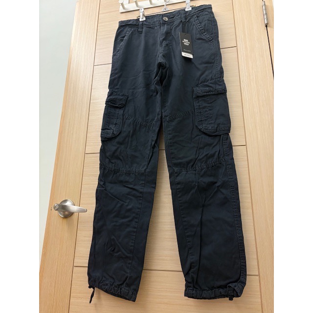 全新 水洗純棉休閒褲  多口袋工裝褲 工作褲 30腰 男生女生皆可穿 直筒褲 束口褲-細節圖2