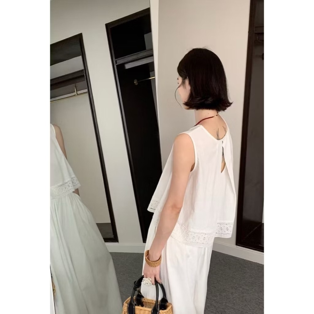 全新 背後簍空設計下擺燒花棉麻背心 + 棉麻寬褲 二件式套裝 吊牌未拆 褲裙-細節圖9