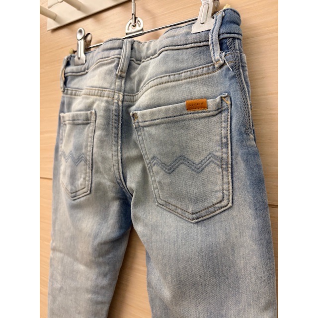 二手保存良好 &DENIM 兒童男童 修身彈力牛仔褲 約5-6歲 童裝-細節圖3