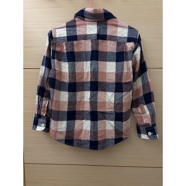 二手近全新 Lativ 兒童法蘭絨格紋襯衫 110cm 童裝 小外套 女童男童小童-細節圖3