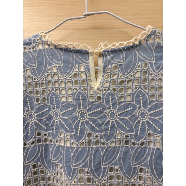 全新 正韓 BELITA 鏤空布蕾絲燒花上衣-細節圖5