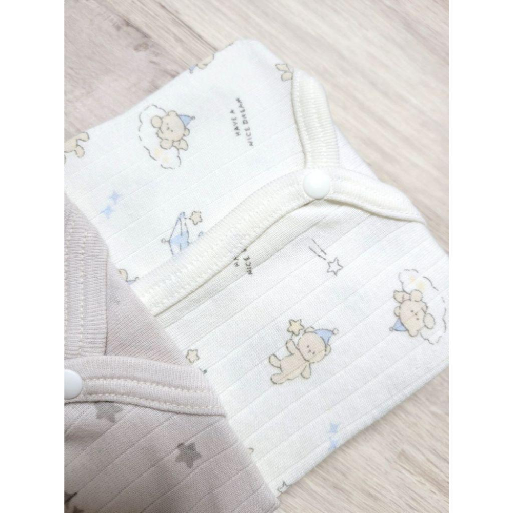 【現貨80cm補貨了!! 🚩】有機棉ORGANIC COTTON 長袖前開式包屁衣 圓領 小熊 月亮 星星 純棉100%-細節圖4
