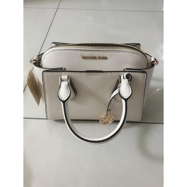 💕德耀商行❤️現貨正品Michael Kors防刮頭層牛皮黛妃包 兩用包 肩背包 手提包-細節圖2