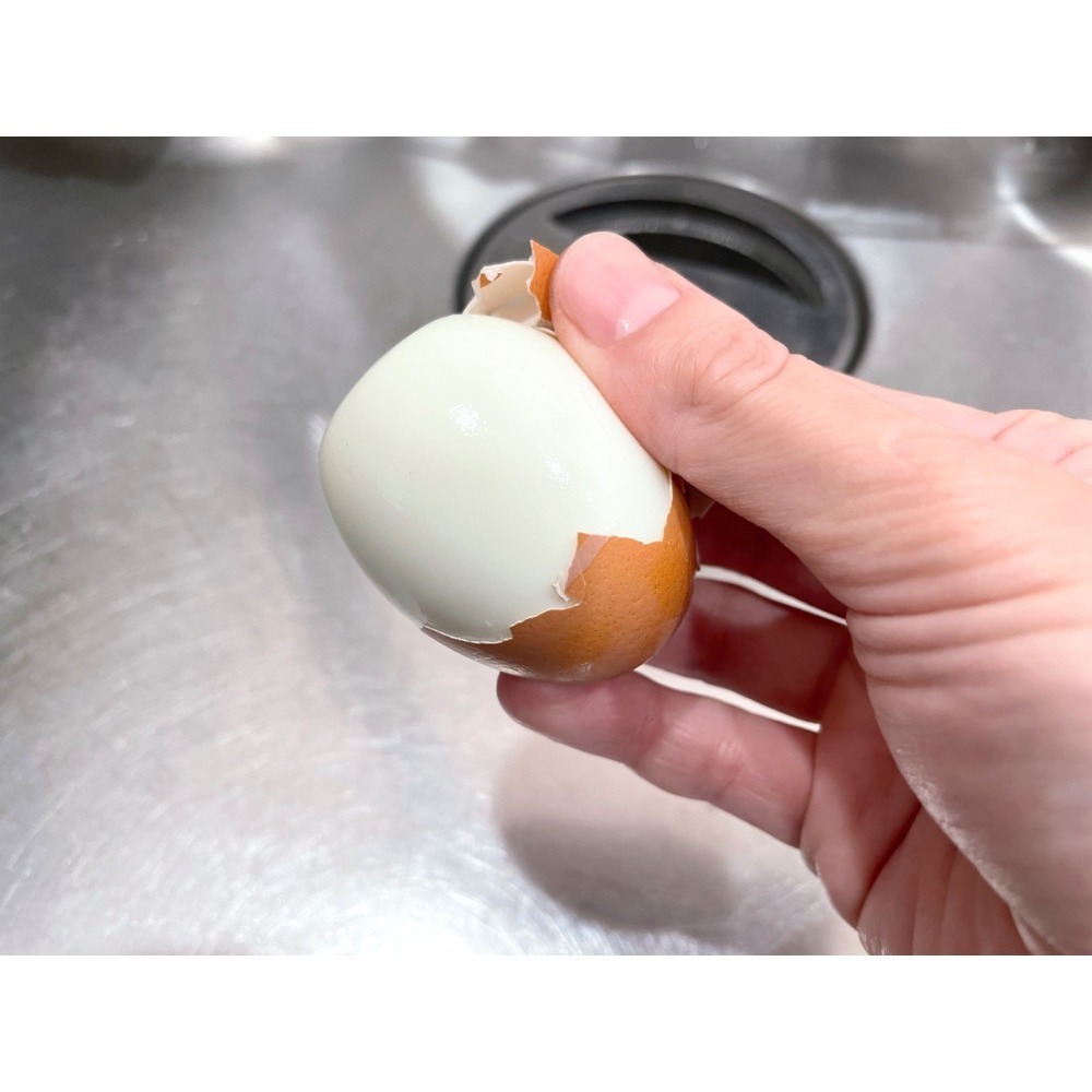 [MBB🇯🇵現貨附發票]日本 DAISO 大創 貓造型磁吸式水煮蛋 打孔器 貓咪-細節圖4