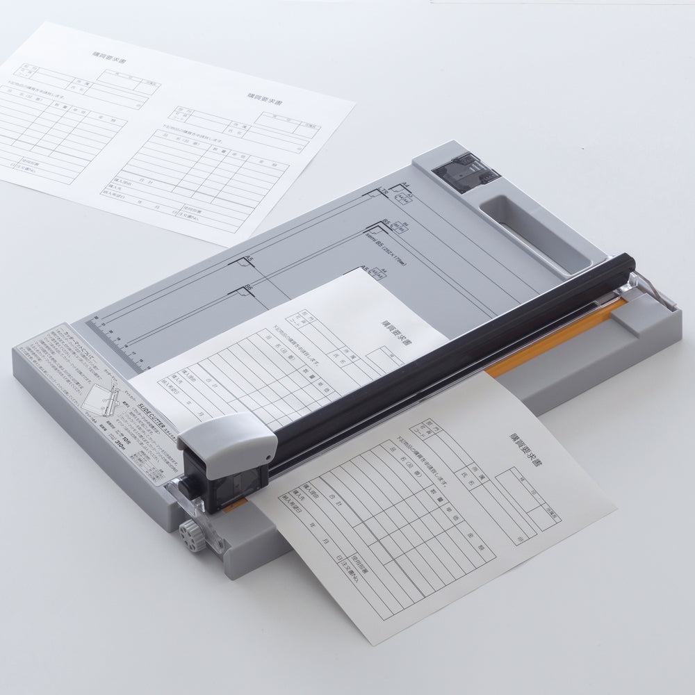 [MBB🇯🇵現貨附發票]日本LIHIT A4 滾輪式裁紙機 M-30 裁刀 10張 切割器 辦公必備 教具製作-細節圖8