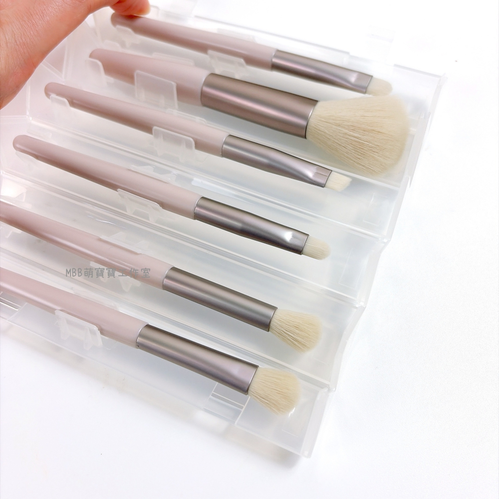 [MBB🇯🇵現貨附發票]日本 DAISO 便攜式化妝刷組（6支裝）旅行用 刷具組-細節圖4