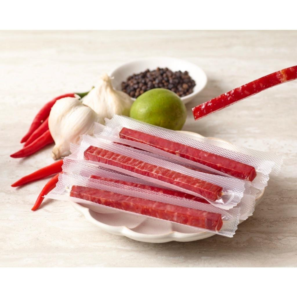 飛魚卵肉乾 筷子肉乾 真正飛魚卵 厚切蜜汁豬肉乾 200克 珍材實料 真空包裝 台灣豬-細節圖2