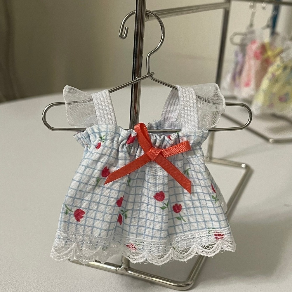 藍色格紋鬱金香洋裝