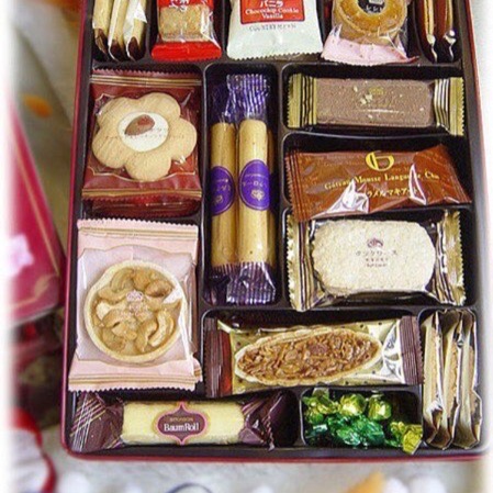 《餅乾先生》獨家-皇后禮盒-2號罐-進口北日本喜餅-高級伴手禮-訂婚結婚禮-cookie免運-禮莊食品-細節圖3