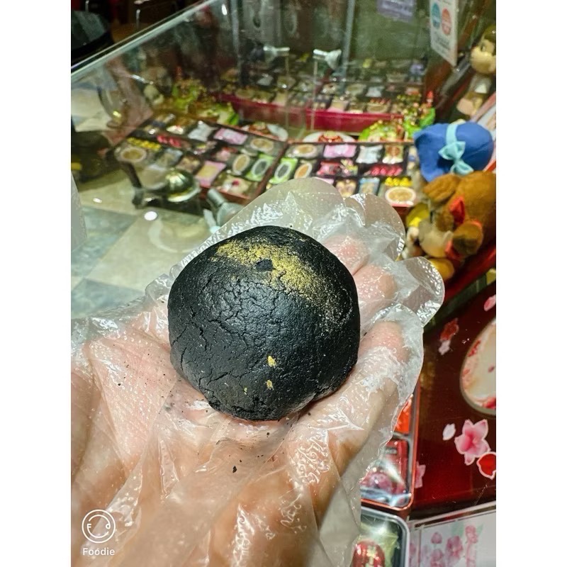 《餅乾先生》菠蘿蛋黃酥，好的當ng賣，ng芋頭酥，奶黃流心酥，便宜好吃，特價25元/顆，原價60元/顆，普渡-規格圖3