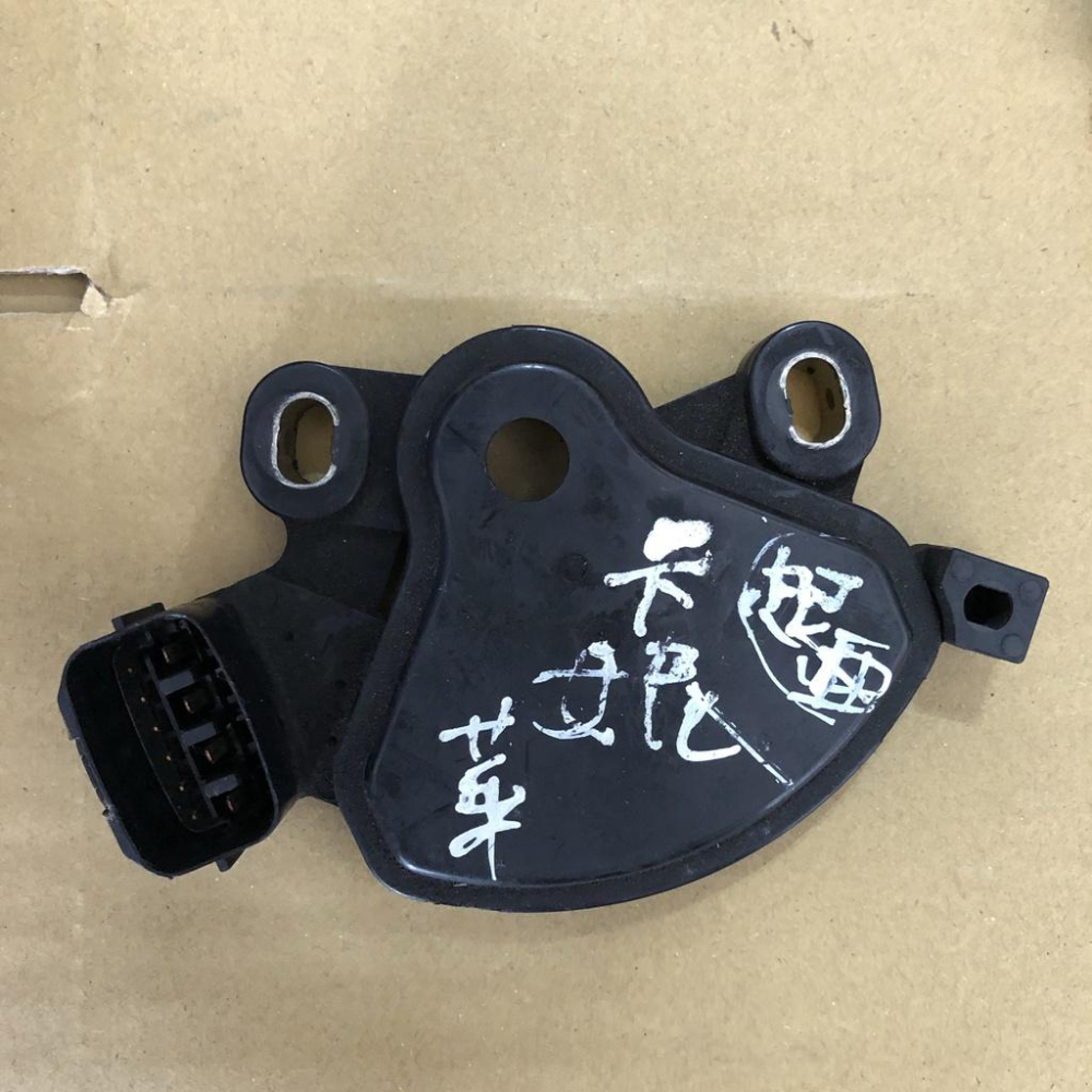 KIA CARNIVAL 2.5 變速箱 變速箱感知器 檔位開關 輸入軸 輸出軸 路碼錶 齒輪 (正廠中古件)-細節圖2