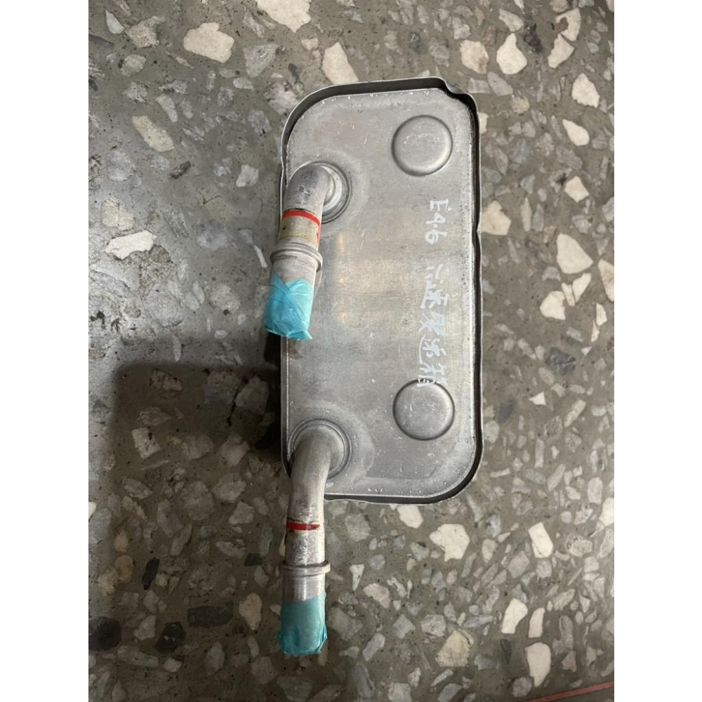 BMW E46 E83 E85 變速箱冷卻器 17227505826 正廠中古拆車件-細節圖2