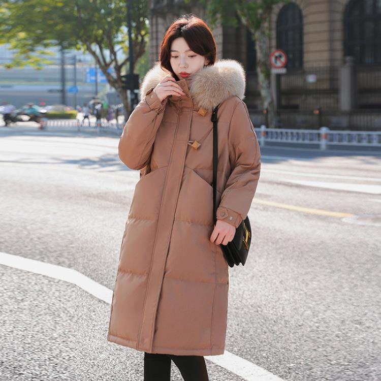 專柜品牌羽絨服冬季女款2023年新款紅色中長款過膝加厚派克外套-細節圖6