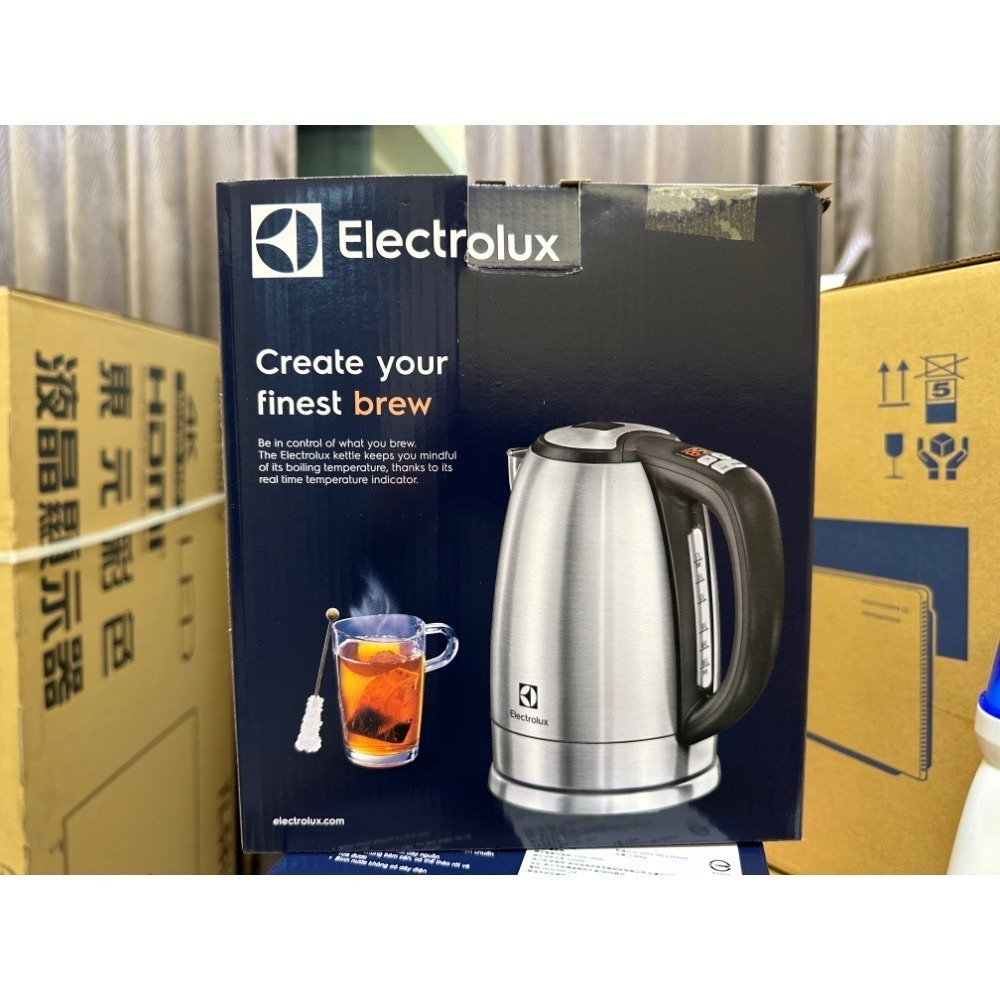 伊萊克斯 Electrolux 1.7公升 Explore 7 主廚系列智能溫控壺(銀)-細節圖2