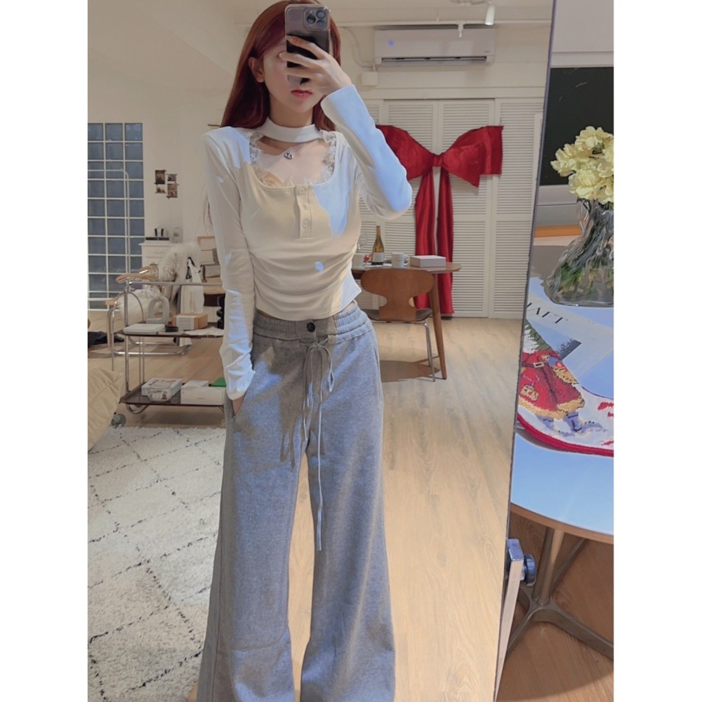 𝑊𝐸𝐼 𝐻𝑆𝐼𝑁 ♡︎ （現貨） 纯欲蕾丝拼接挂脖U领磨毛 T#8017-細節圖8