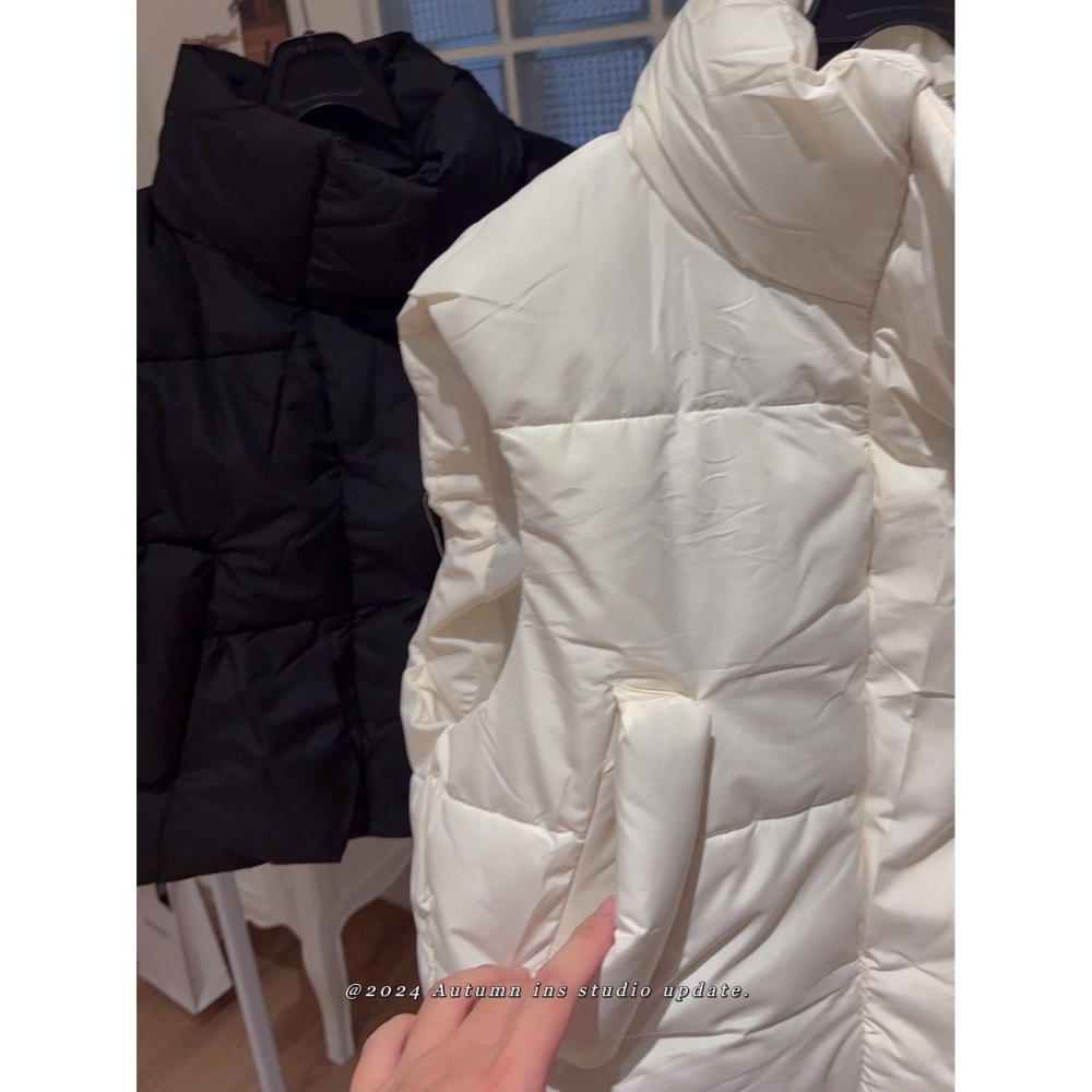 𝑊𝐸𝐼 𝐻𝑆𝐼𝑁 ♡︎（現貨） 【 暖心小伙🔥】  韩版排扣拉鍊鋪棉宽松立领收腰马夹#17033-細節圖8