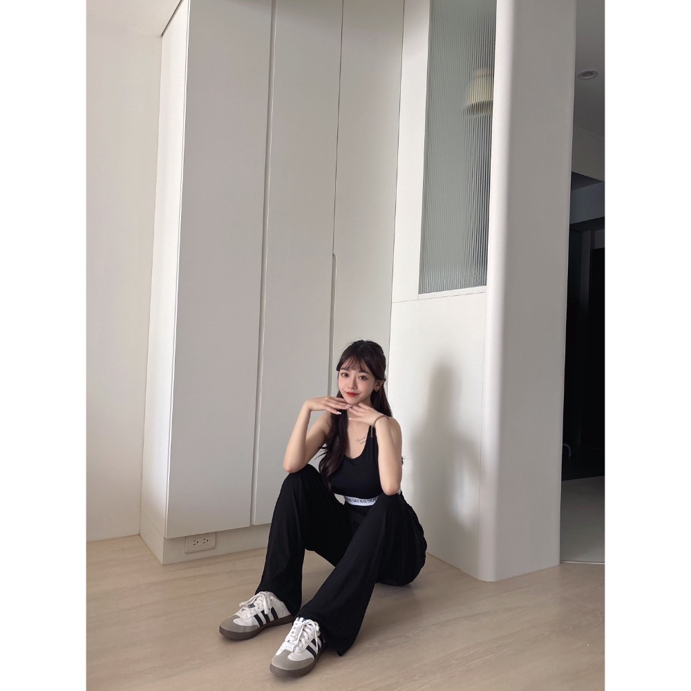 Wei.Hsin_ （現貨）字母繃帶寬褲套裝#1090-細節圖3