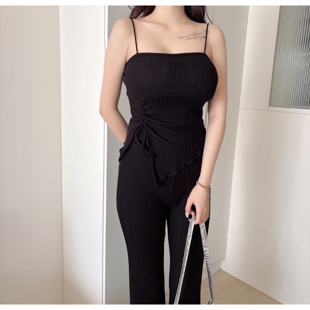 Wei.Hsin_（現貨）細肩坑條縮腰喇叭褲套裝#69121-細節圖2