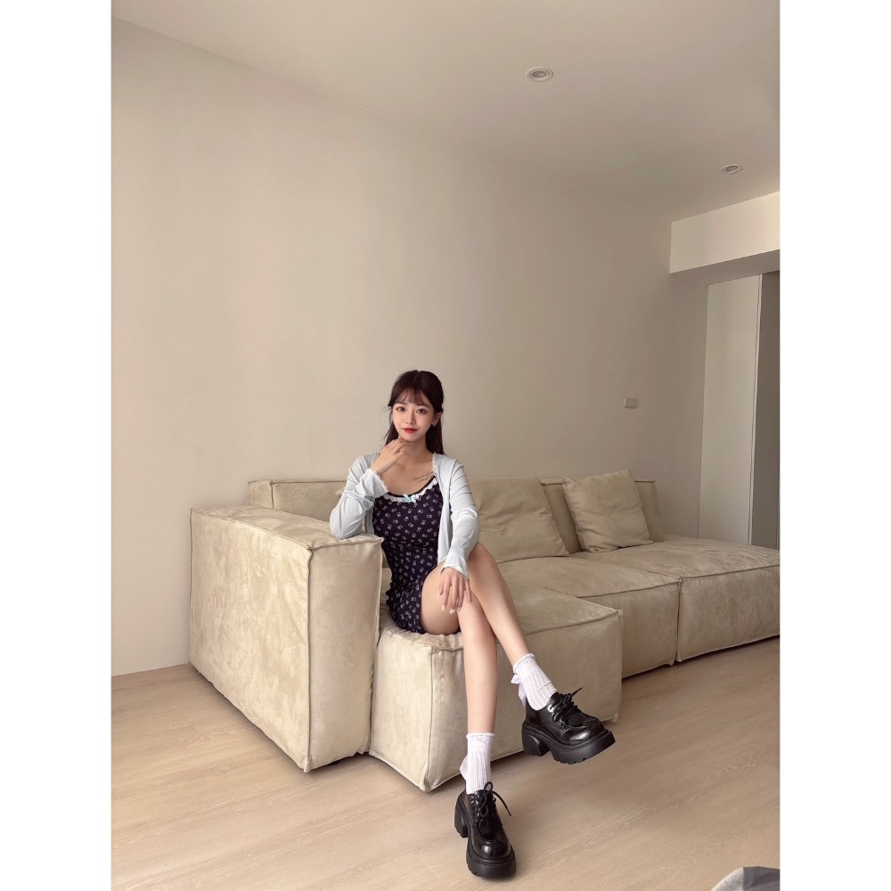 Wei.Hsin_（現貨）細肩蕾絲熊熊短洋兩件套#1162-細節圖4