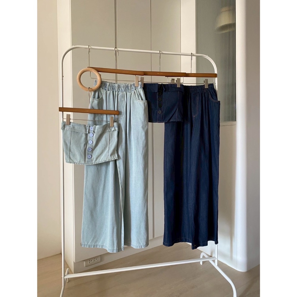 Wei.Hsin_（現貨）抹胸排釦牛仔寬褲套裝#807-細節圖8