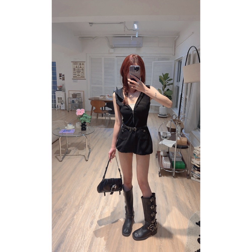 Wei.Hsin_（現貨）【 法式高級感 】  小香風，帶帽無袖顯瘦高級黑色連體褲#3048-細節圖4